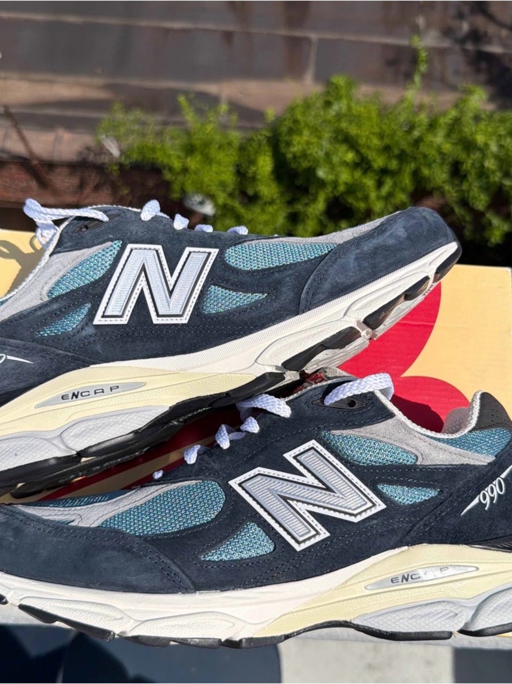 New Balance 990v3 Navy & Teal